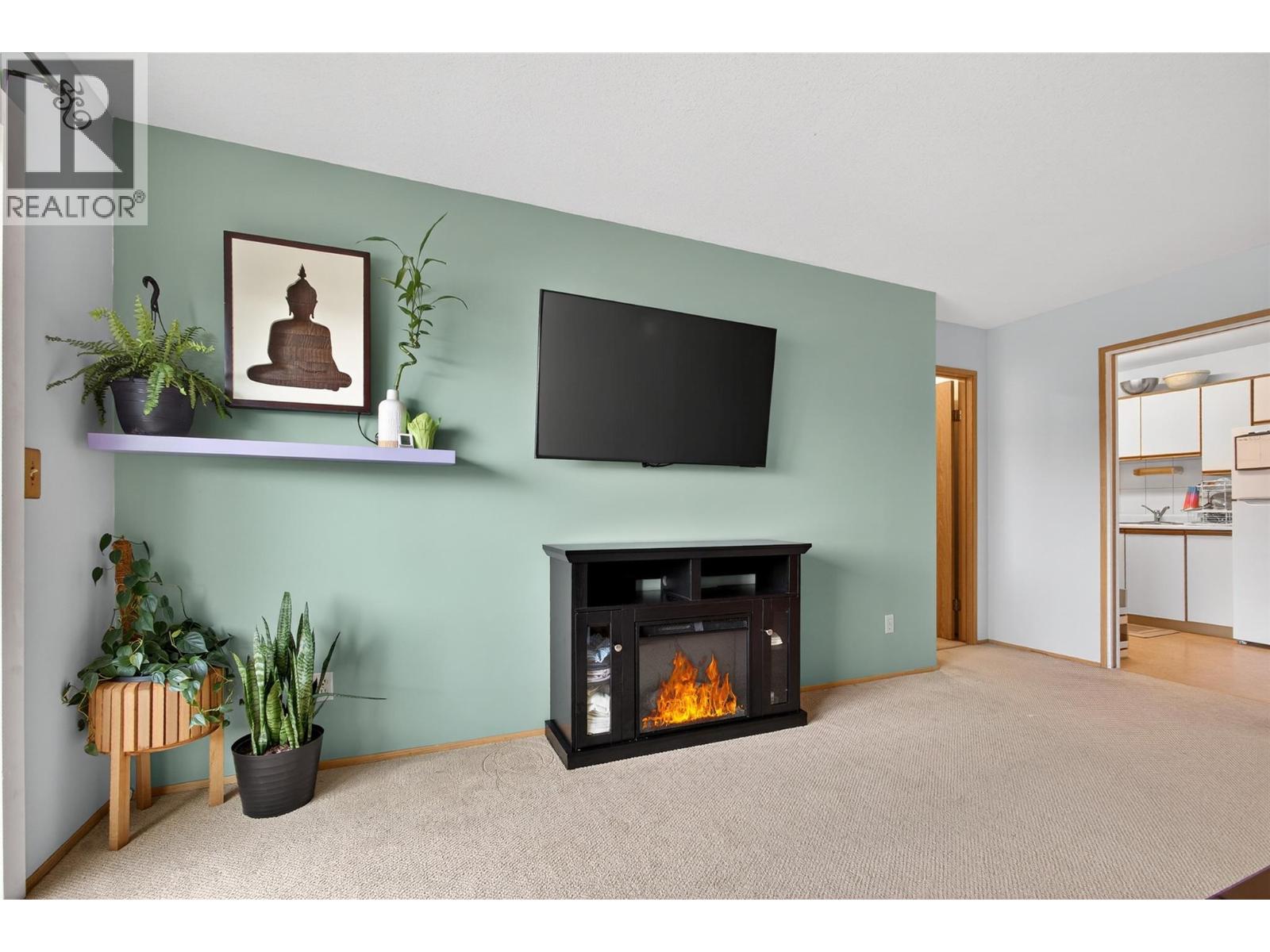 3180 De Montreuil Court Unit# 412, Kelowna, British Columbia  V1W 3W4 - Photo 3 - 10379397