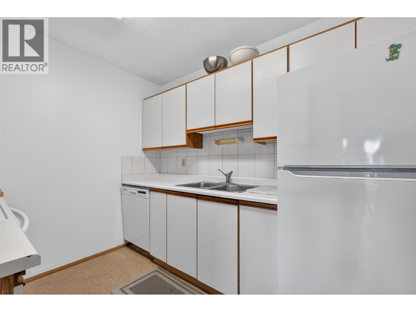 3180 De Montreuil Court Unit# 412, Kelowna, British Columbia  V1W 3W4 - Photo 6 - 10379397
