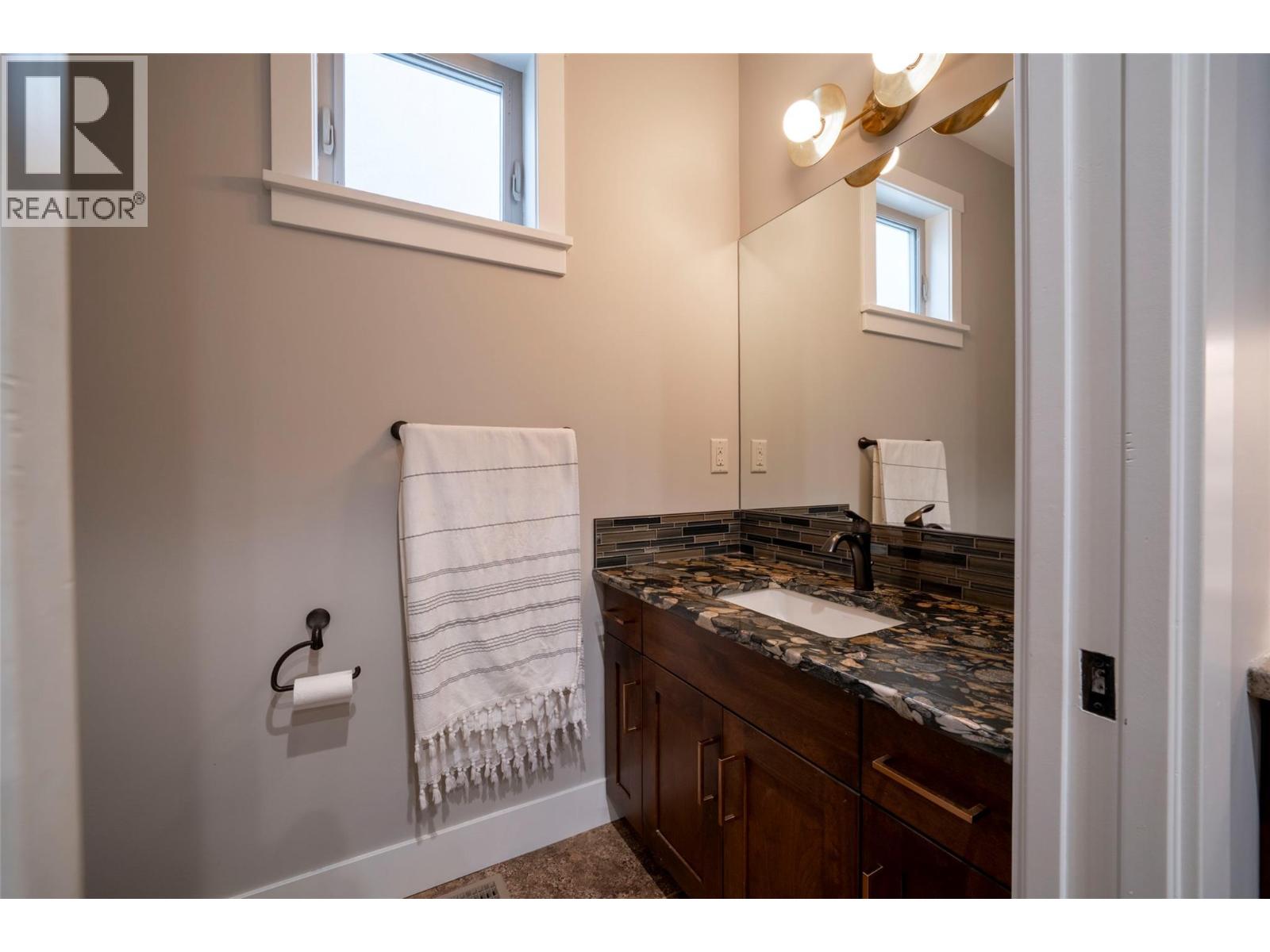 7373 Brooks Lane Unit# 4, Vernon, British Columbia  V1H 1G6 - Photo 17 - 10380570