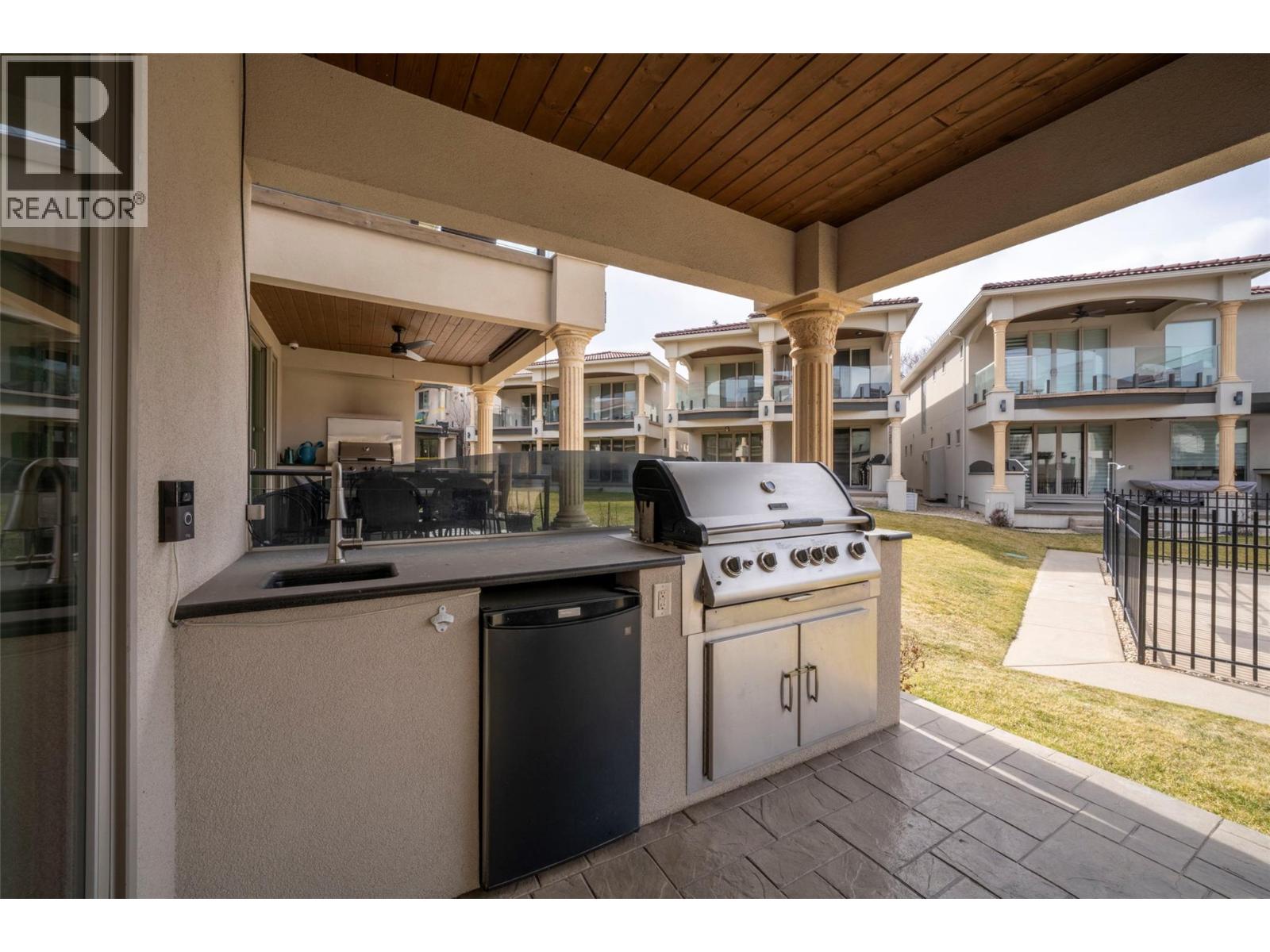 7373 Brooks Lane Unit# 4, Vernon, British Columbia  V1H 1G6 - Photo 43 - 10380570