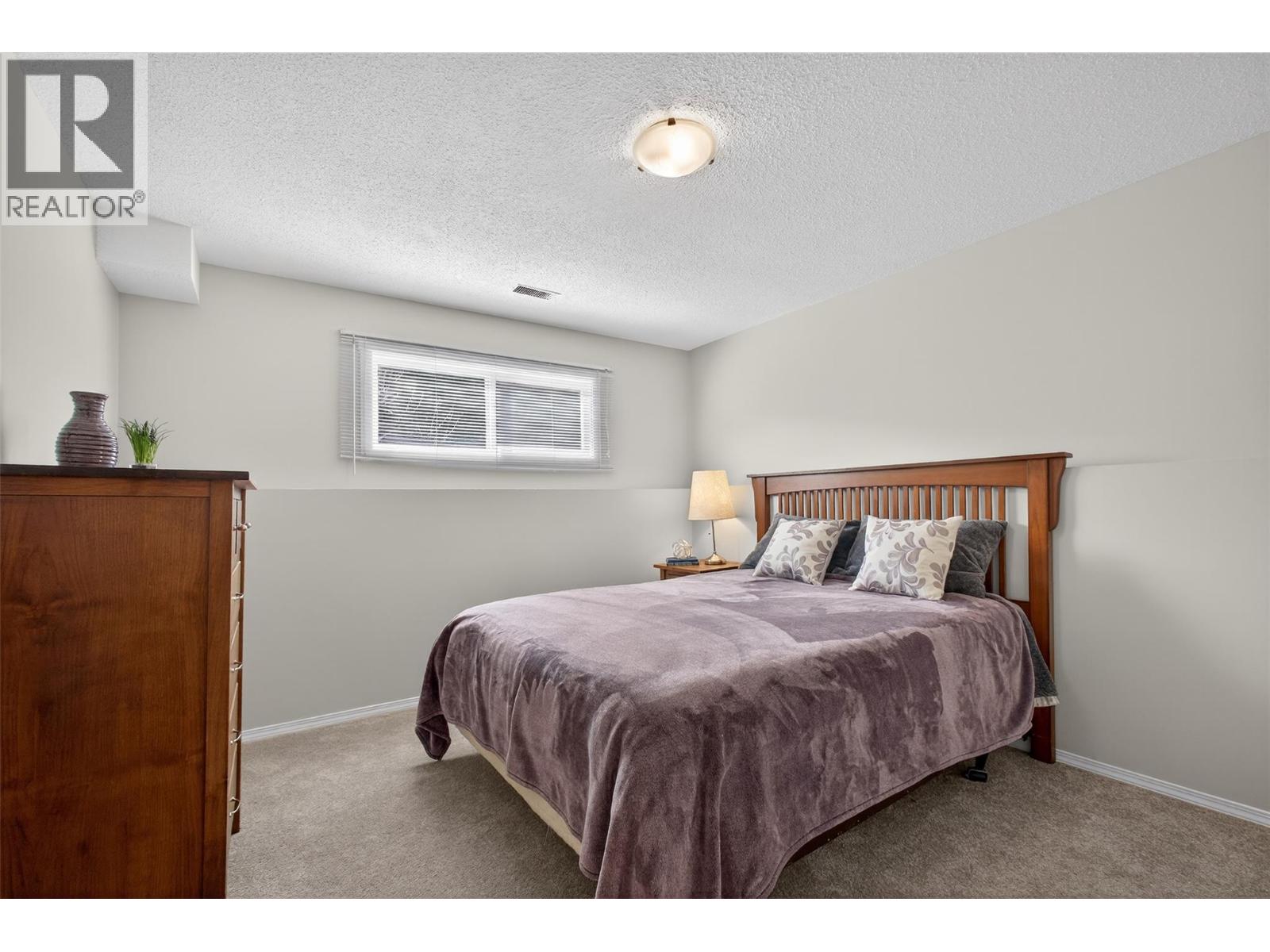 1085 Alta Dena Road, Kelowna, British Columbia  V1X 4K1 - Photo 11 - 10379614