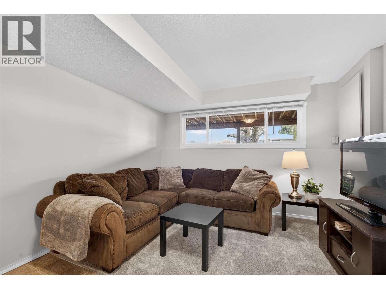 1085 Alta Dena Road, Kelowna, British Columbia  V1X 4K1 - Photo 14 - 10379614