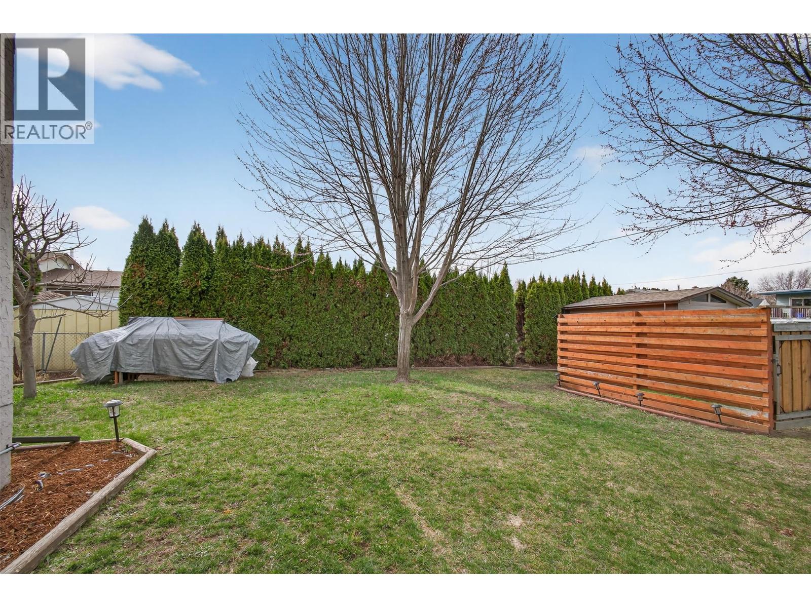1085 Alta Dena Road, Kelowna, British Columbia  V1X 4K1 - Photo 24 - 10379614