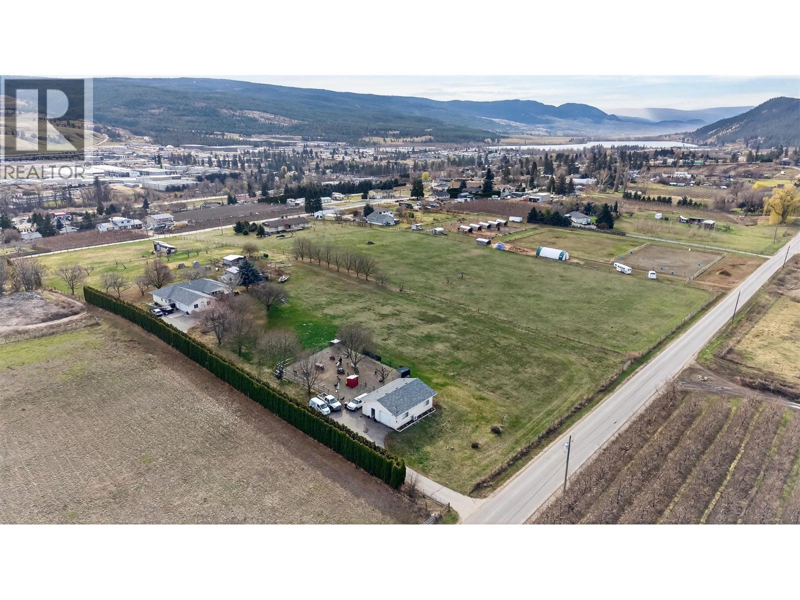 9931 Seaton Road, Lake Country, British Columbia  V4V 1L4 - Photo 2 - 10380814