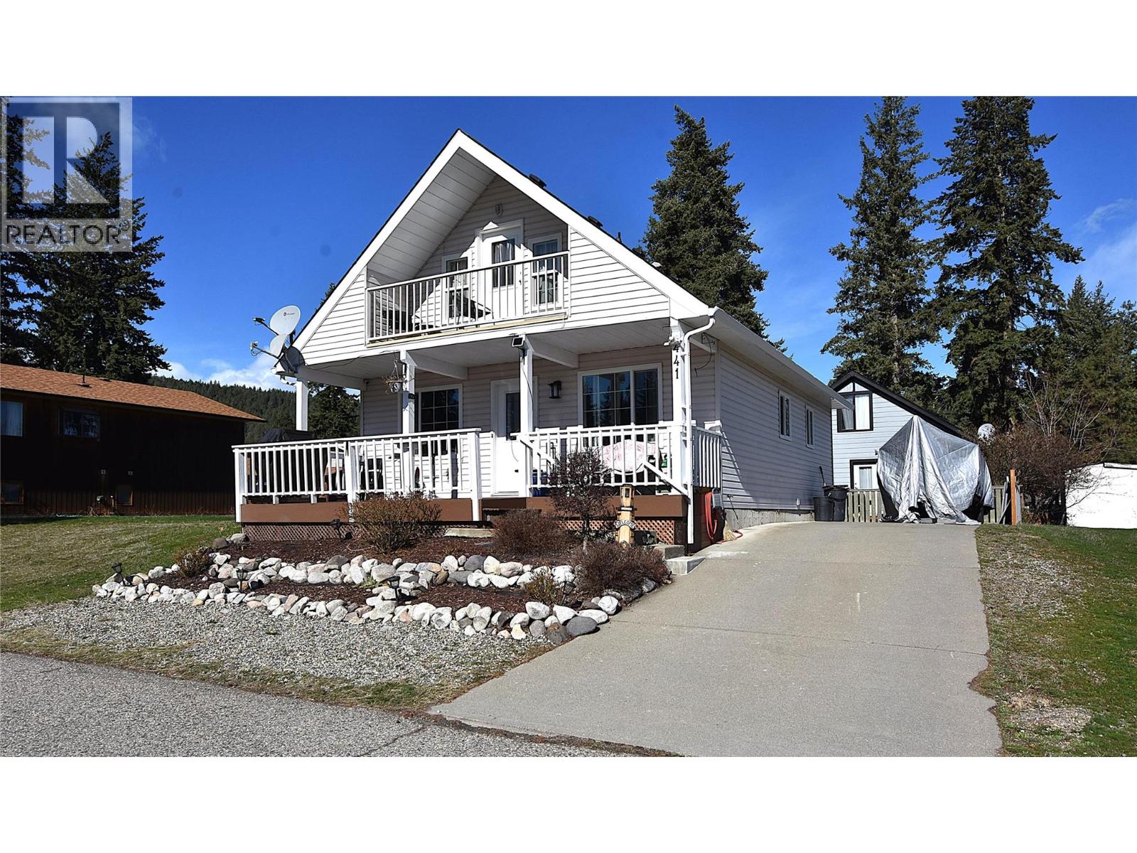 441 Hummingbird Avenue, Vernon, British Columbia  V1H 2A1 - Photo 2 - 10380893