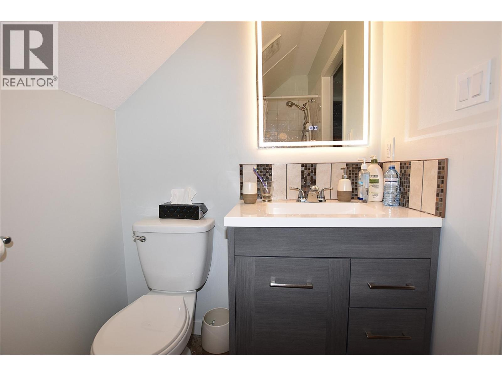 441 Hummingbird Avenue, Vernon, British Columbia  V1H 2A1 - Photo 38 - 10380893