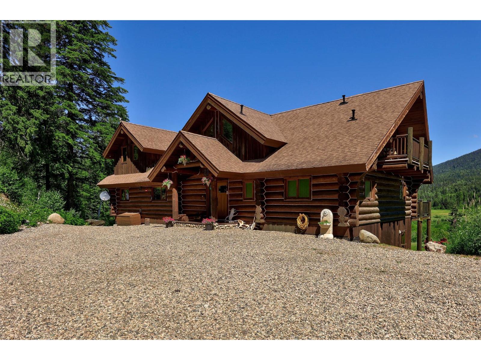 6584 Corral Road, Clearwater, British Columbia  V0E 1N1 - Photo 5 - 10380719
