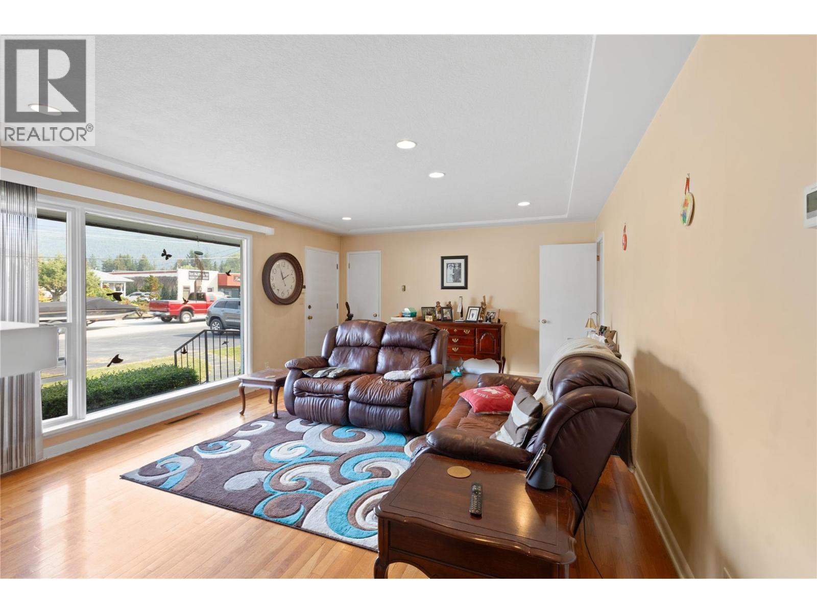 1230 Shuswap Avenue, Sicamous, British Columbia  V0E 2V1 - Photo 13 - 10380947