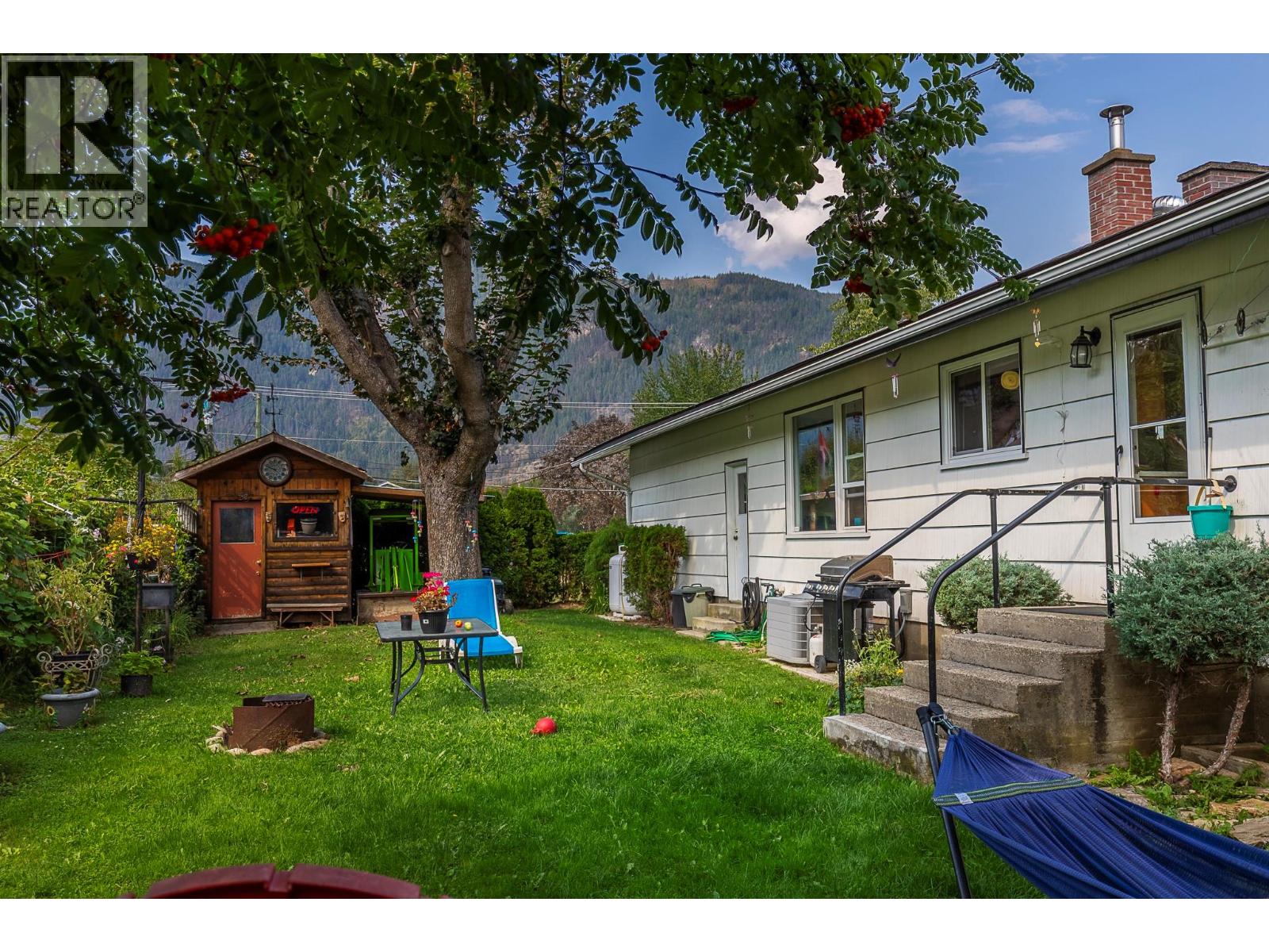 1230 Shuswap Avenue, Sicamous, British Columbia  V0E 2V1 - Photo 29 - 10380947