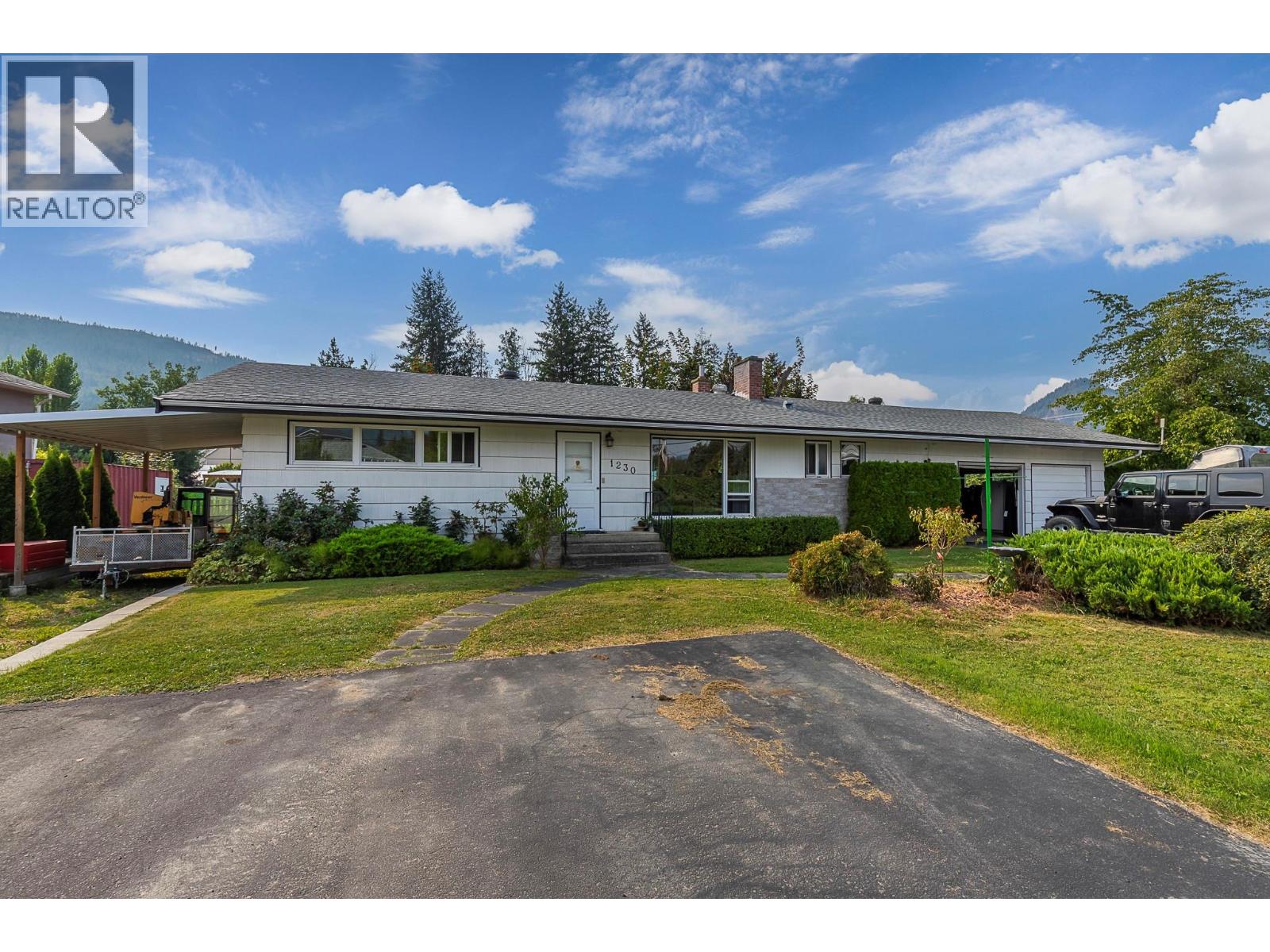 1230 Shuswap Avenue, Sicamous, British Columbia  V0E 2V1 - Photo 46 - 10380947