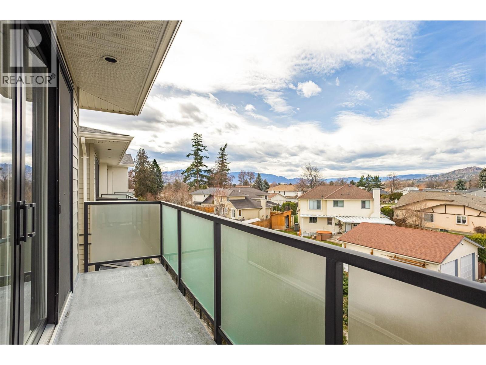 1102 Cameron Avenue Unit# 8, Kelowna, British Columbia  V1Y 0B2 - Photo 31 - 10380835
