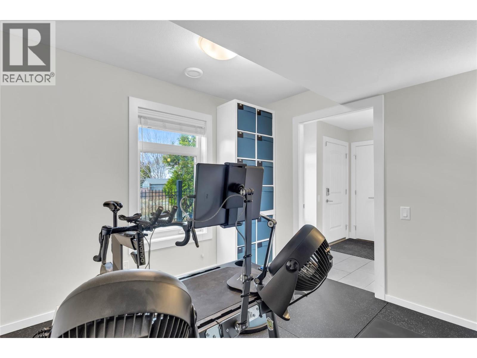 1102 Cameron Avenue Unit# 8, Kelowna, British Columbia  V1Y 0B2 - Photo 4 - 10380835