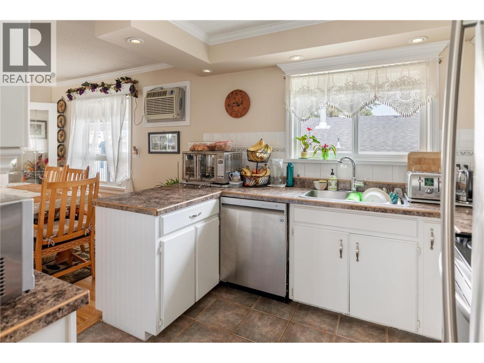 1030 Quesnel Road, Kelowna, British Columbia  V1Y 3J9 - Photo 5 - 10380773