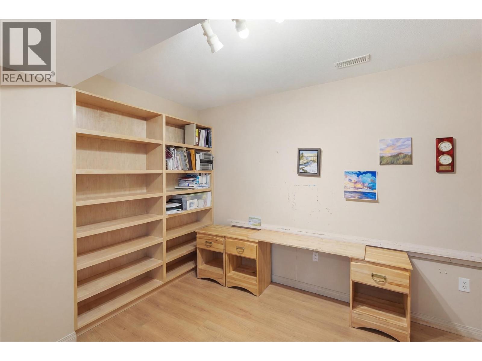 4812 Westridge Drive, Kelowna, British Columbia  V1W 3B5 - Photo 47 - 10380268