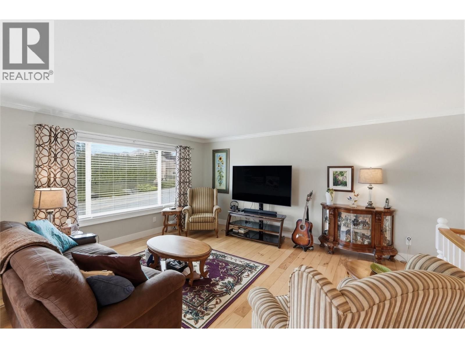 4812 Westridge Drive, Kelowna, British Columbia  V1W 3B5 - Photo 8 - 10380268