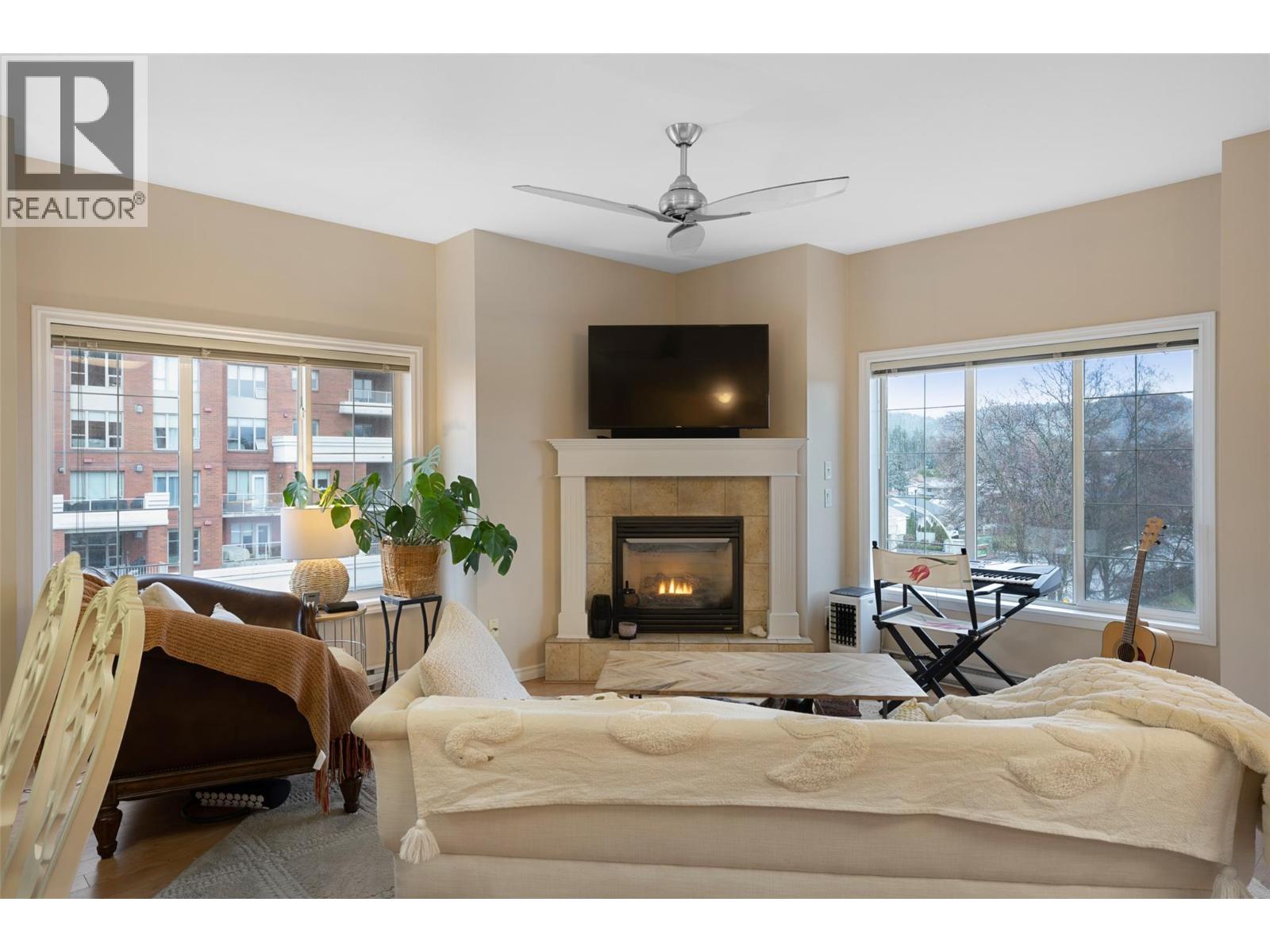 1125 Bernard Avenue Unit# 401, Kelowna, British Columbia  V1Y 6R3 - Photo 5 - 10380488
