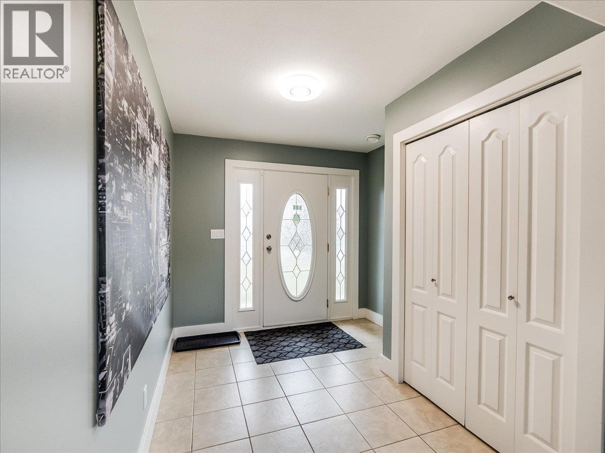 601 12th Avenue, Genelle, British Columbia  V0G 1G0 - Photo 12 - 10380762