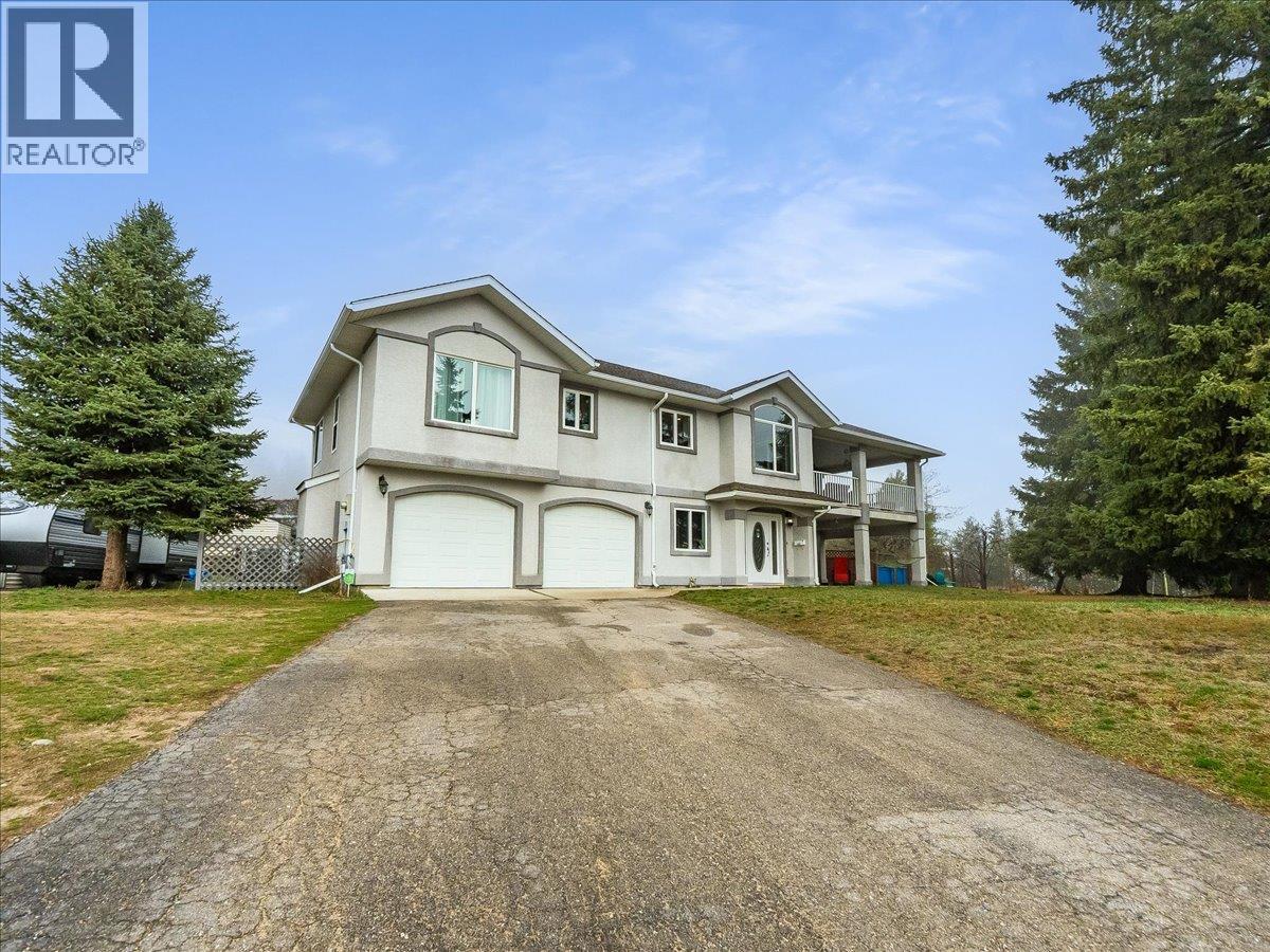 601 12th Avenue, Genelle, British Columbia  V0G 1G0 - Photo 4 - 10380762