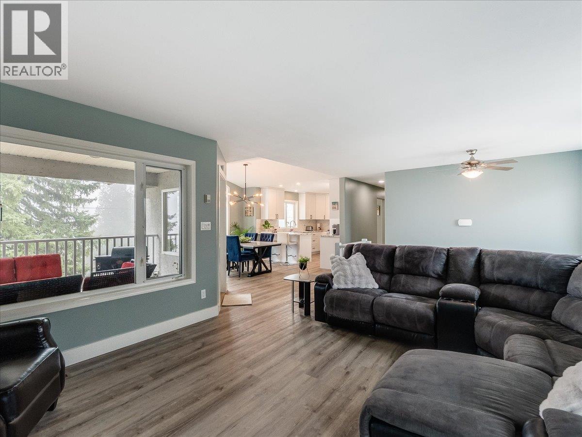 601 12th Avenue, Genelle, British Columbia  V0G 1G0 - Photo 40 - 10380762