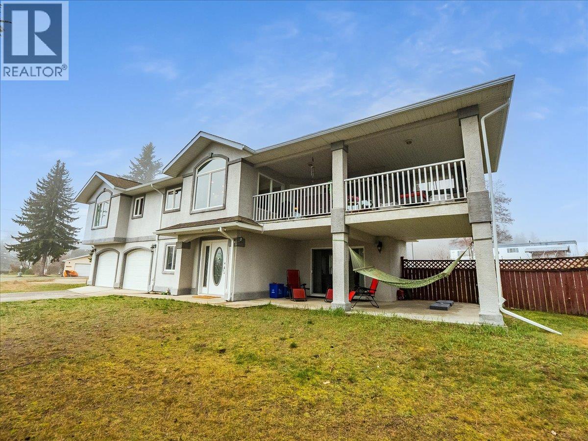 601 12th Avenue, Genelle, British Columbia  V0G 1G0 - Photo 5 - 10380762