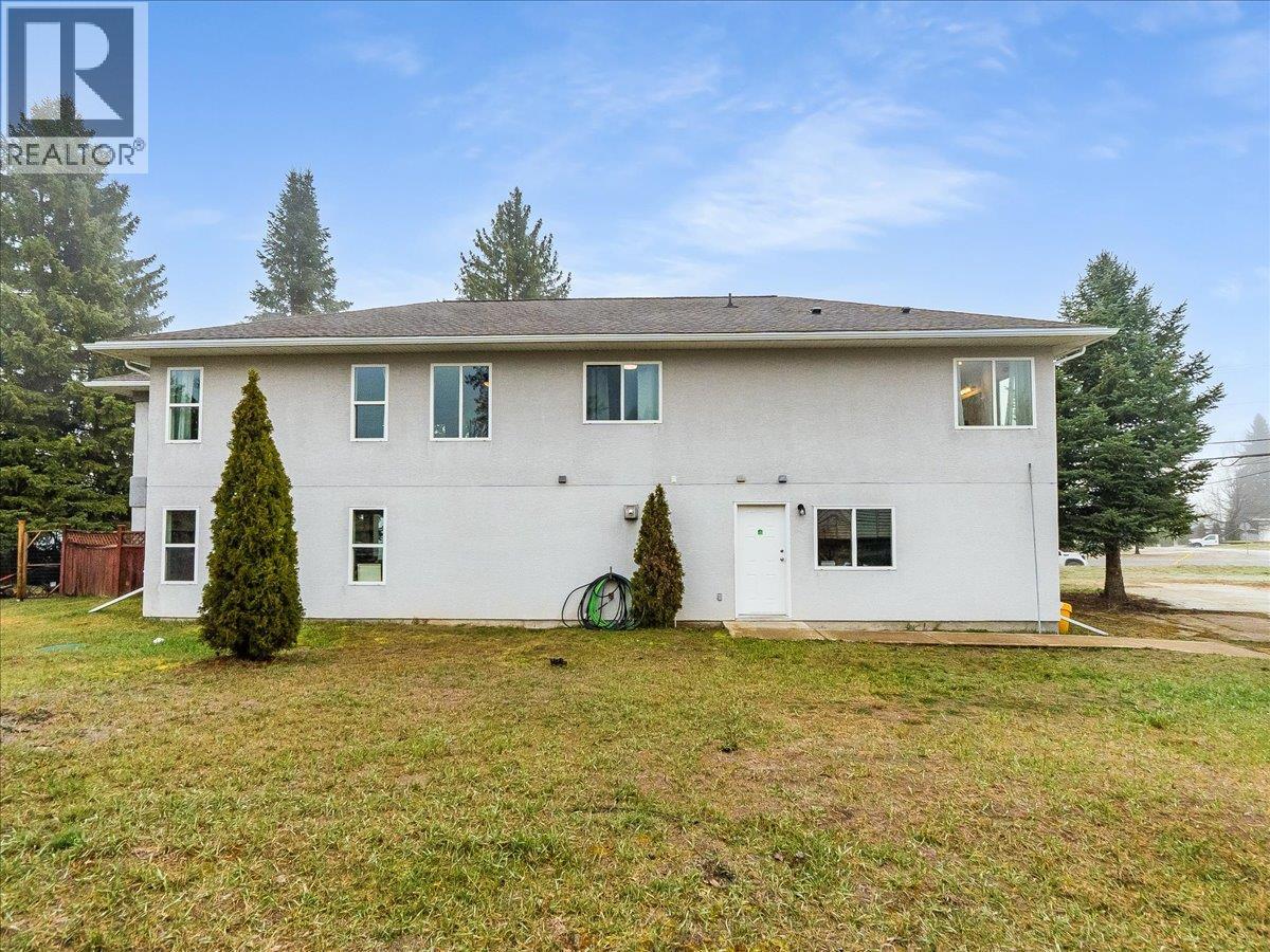 601 12th Avenue, Genelle, British Columbia  V0G 1G0 - Photo 74 - 10380762