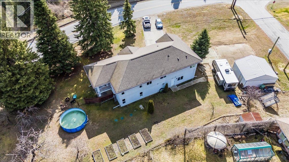601 12th Avenue, Genelle, British Columbia  V0G 1G0 - Photo 9 - 10380762