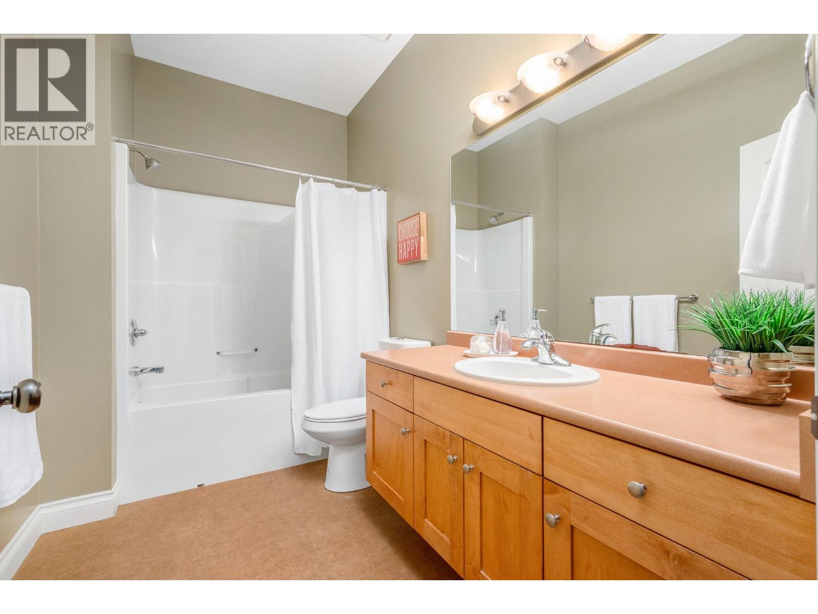 7551 Tronson Road, Vernon, British Columbia  V1H 1C4 - Photo 13 - 10376216