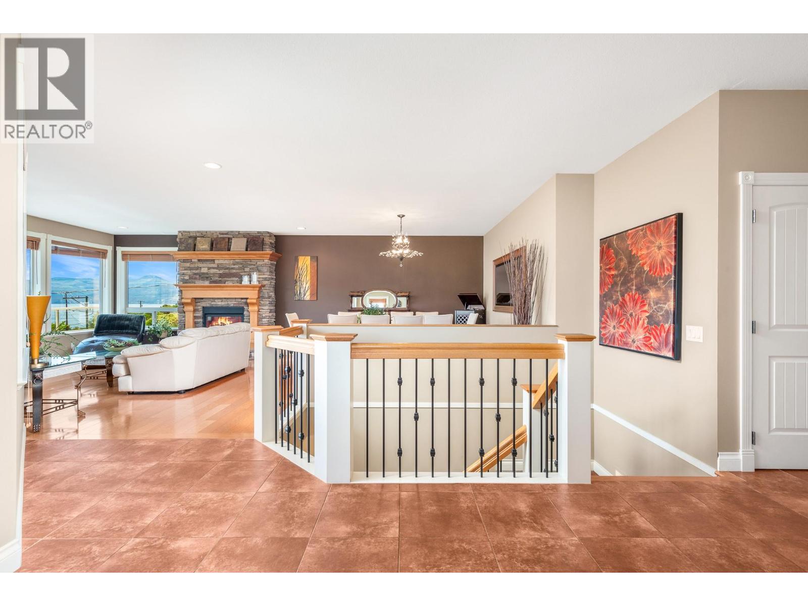 7551 Tronson Road, Vernon, British Columbia  V1H 1C4 - Photo 16 - 10376216