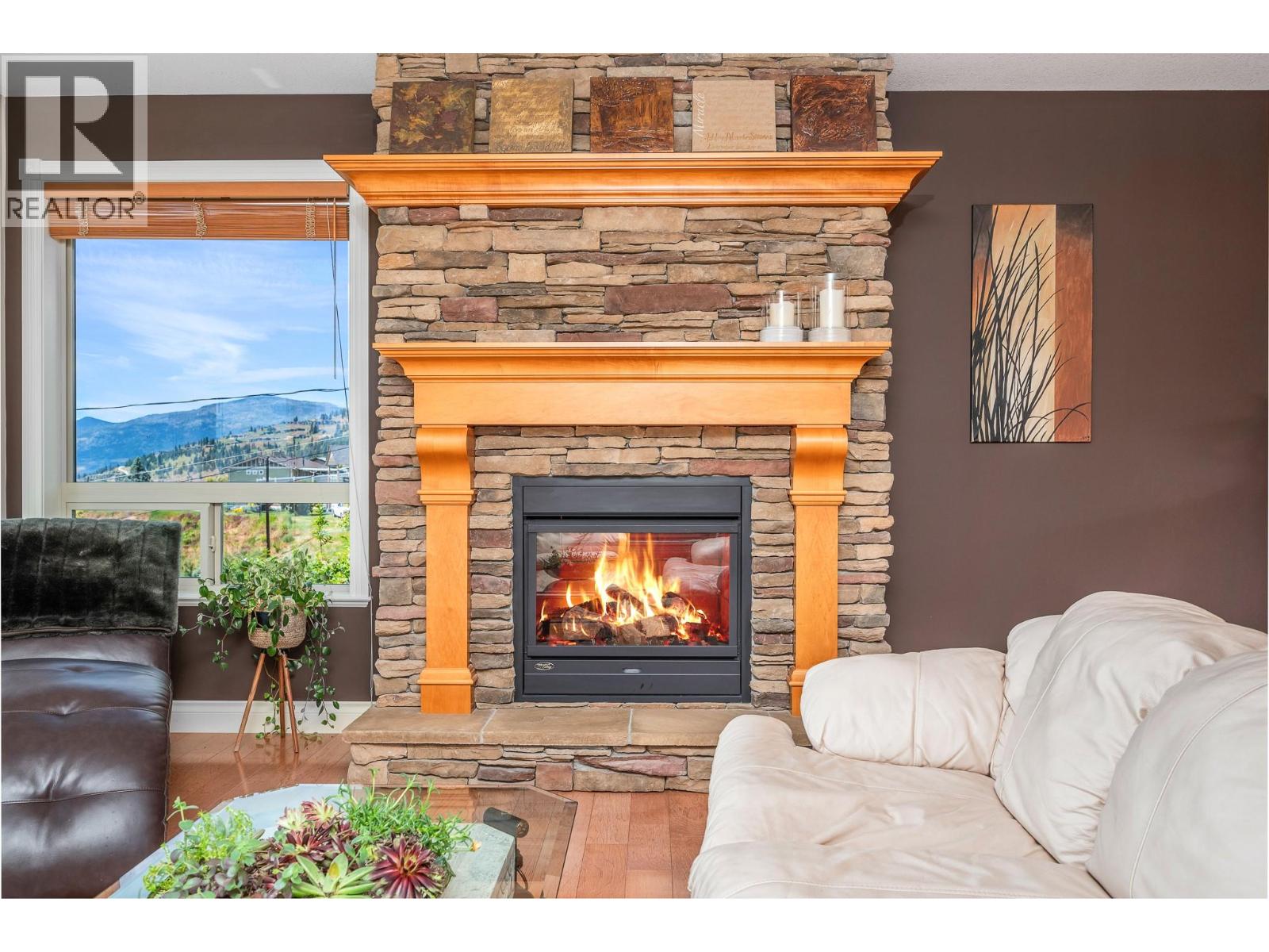 7551 Tronson Road, Vernon, British Columbia  V1H 1C4 - Photo 18 - 10376216