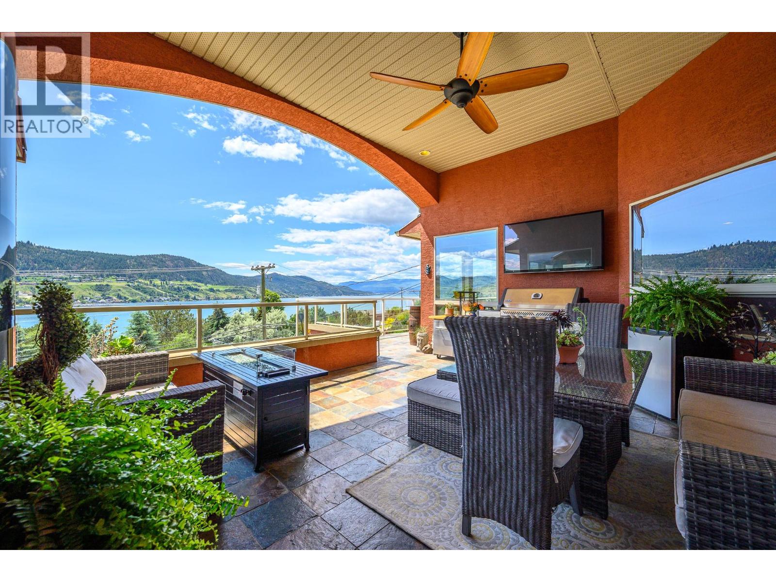 7551 Tronson Road, Vernon, British Columbia  V1H 1C4 - Photo 24 - 10376216