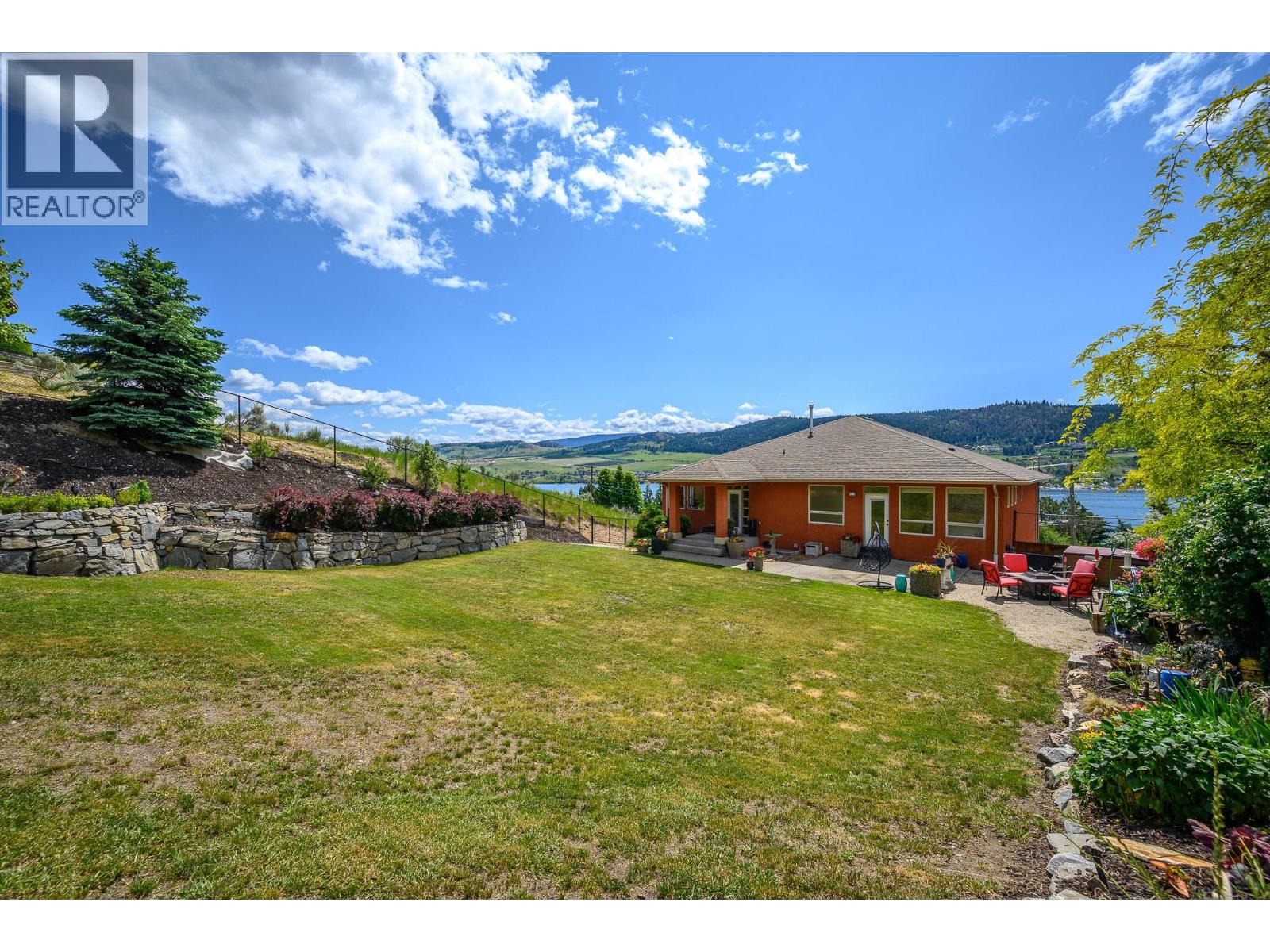 7551 Tronson Road, Vernon, British Columbia  V1H 1C4 - Photo 37 - 10376216