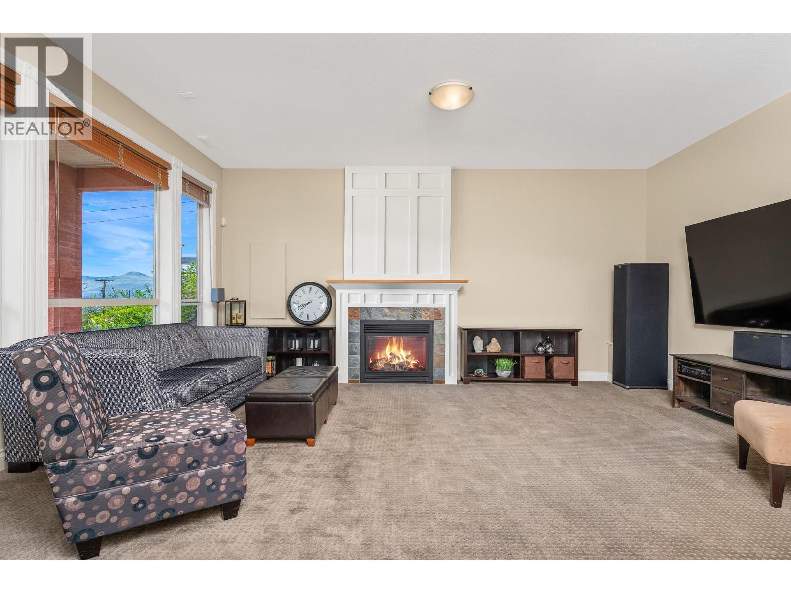7551 Tronson Road, Vernon, British Columbia  V1H 1C4 - Photo 8 - 10376216