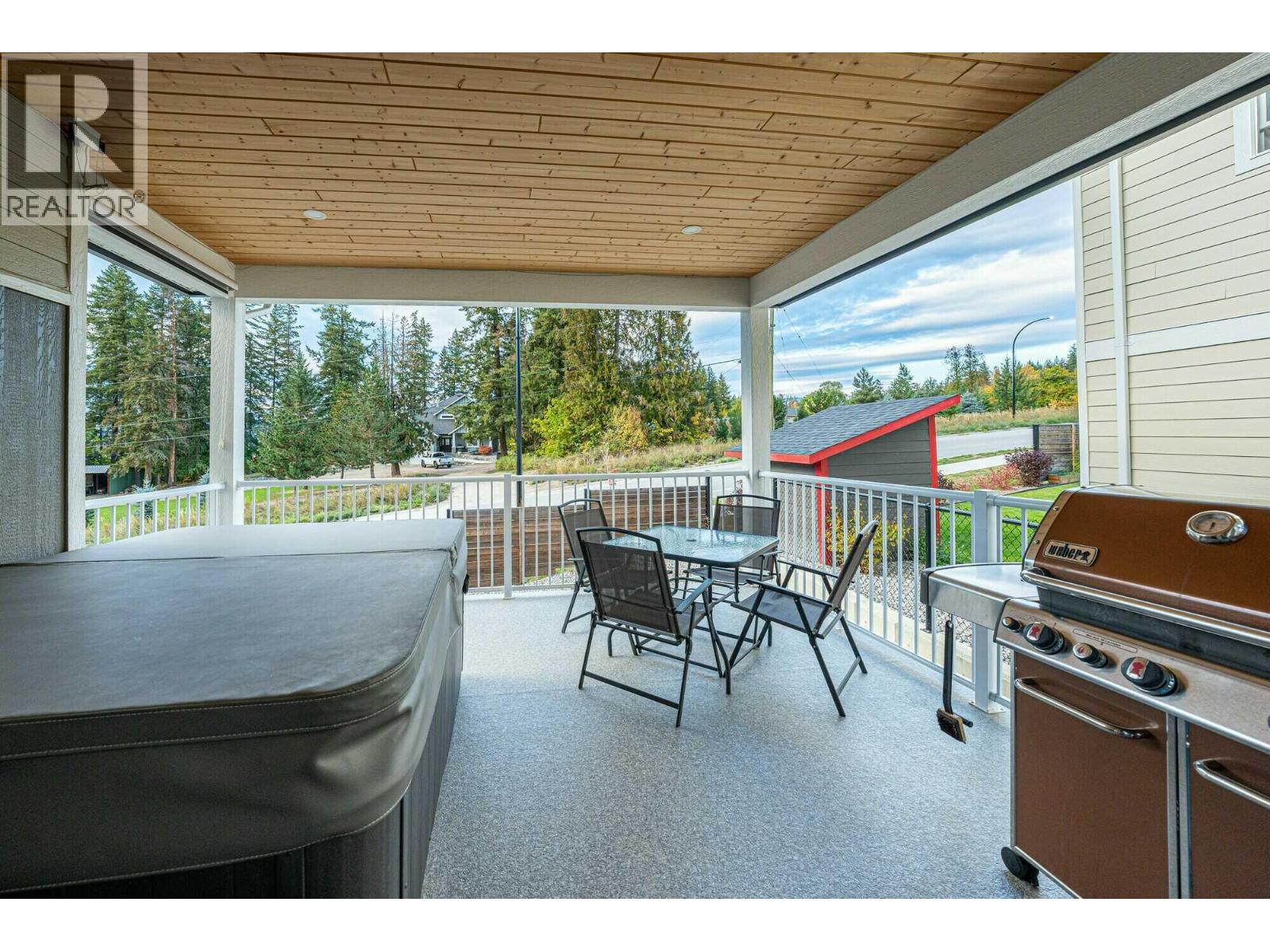 80 15 Avenue Se, Salmon Arm, British Columbia  V1E 0G3 - Photo 10 - 10380920