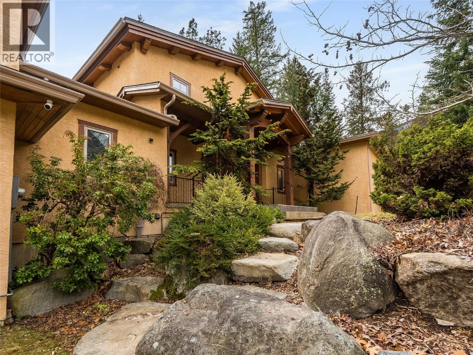 3179 Heddle Road, Nelson, British Columbia  V1L 6M2 - Photo 10 - 10380904