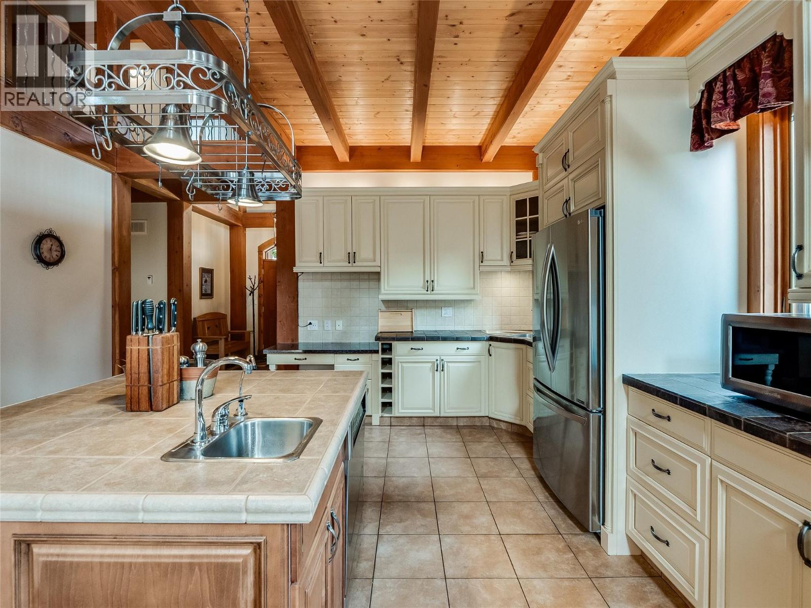 3179 Heddle Road, Nelson, British Columbia  V1L 6M2 - Photo 18 - 10380904