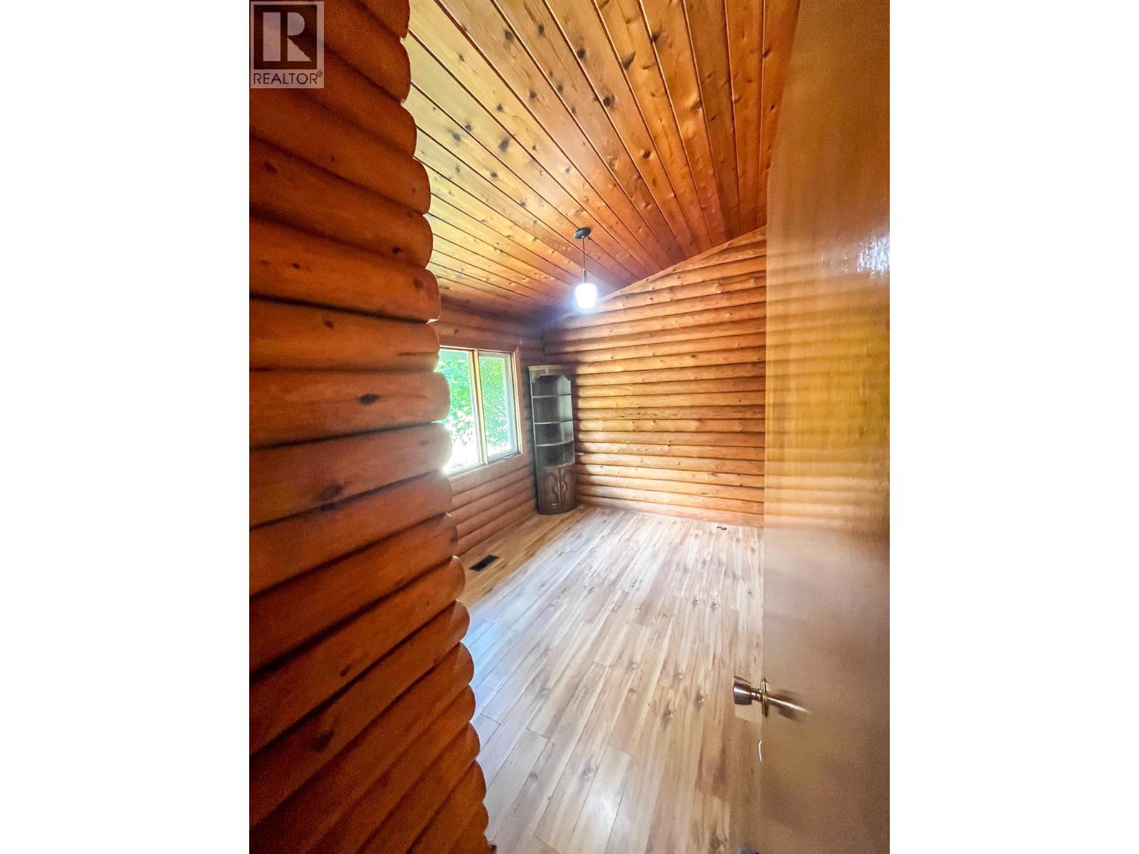 3026 Upper Slocan Park Road, Slocan Park, British Columbia  V0G 2E0 - Photo 11 - 10380713