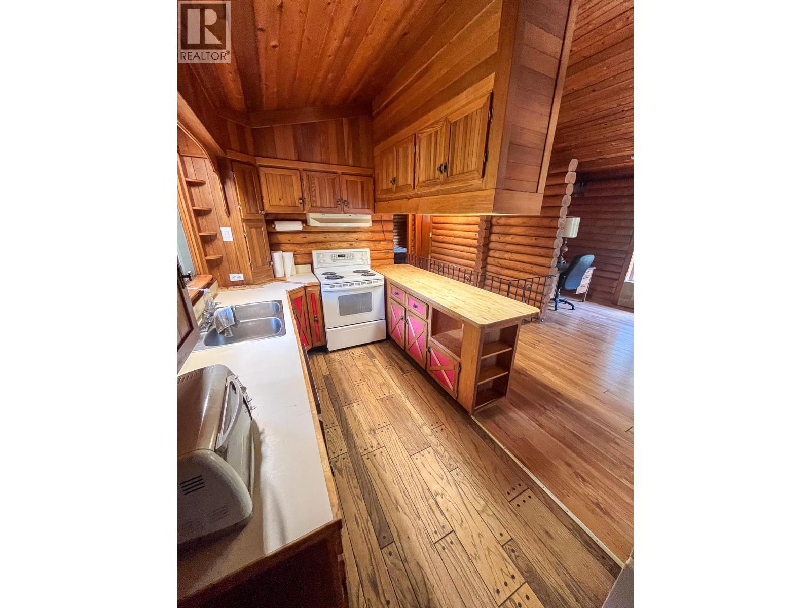 3026 Upper Slocan Park Road, Slocan Park, British Columbia  V0G 2E0 - Photo 17 - 10380713