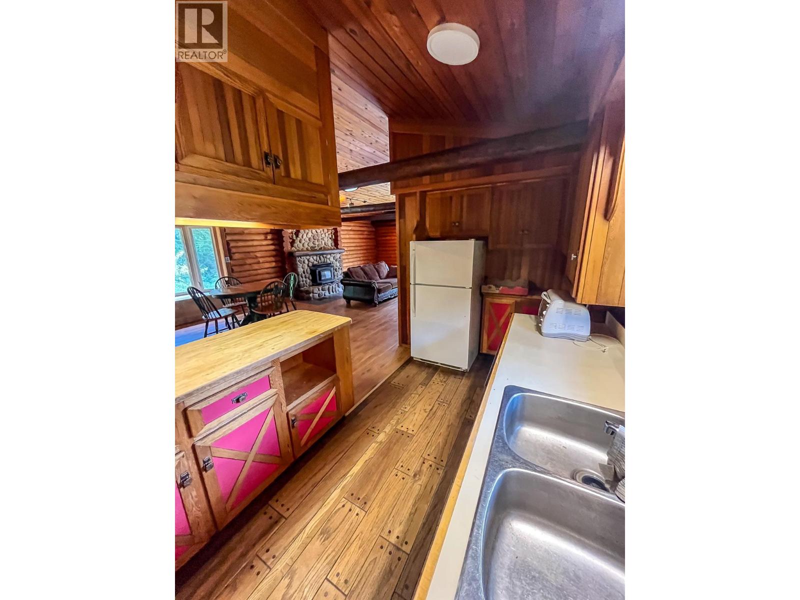 3026 Upper Slocan Park Road, Slocan Park, British Columbia  V0G 2E0 - Photo 18 - 10380713