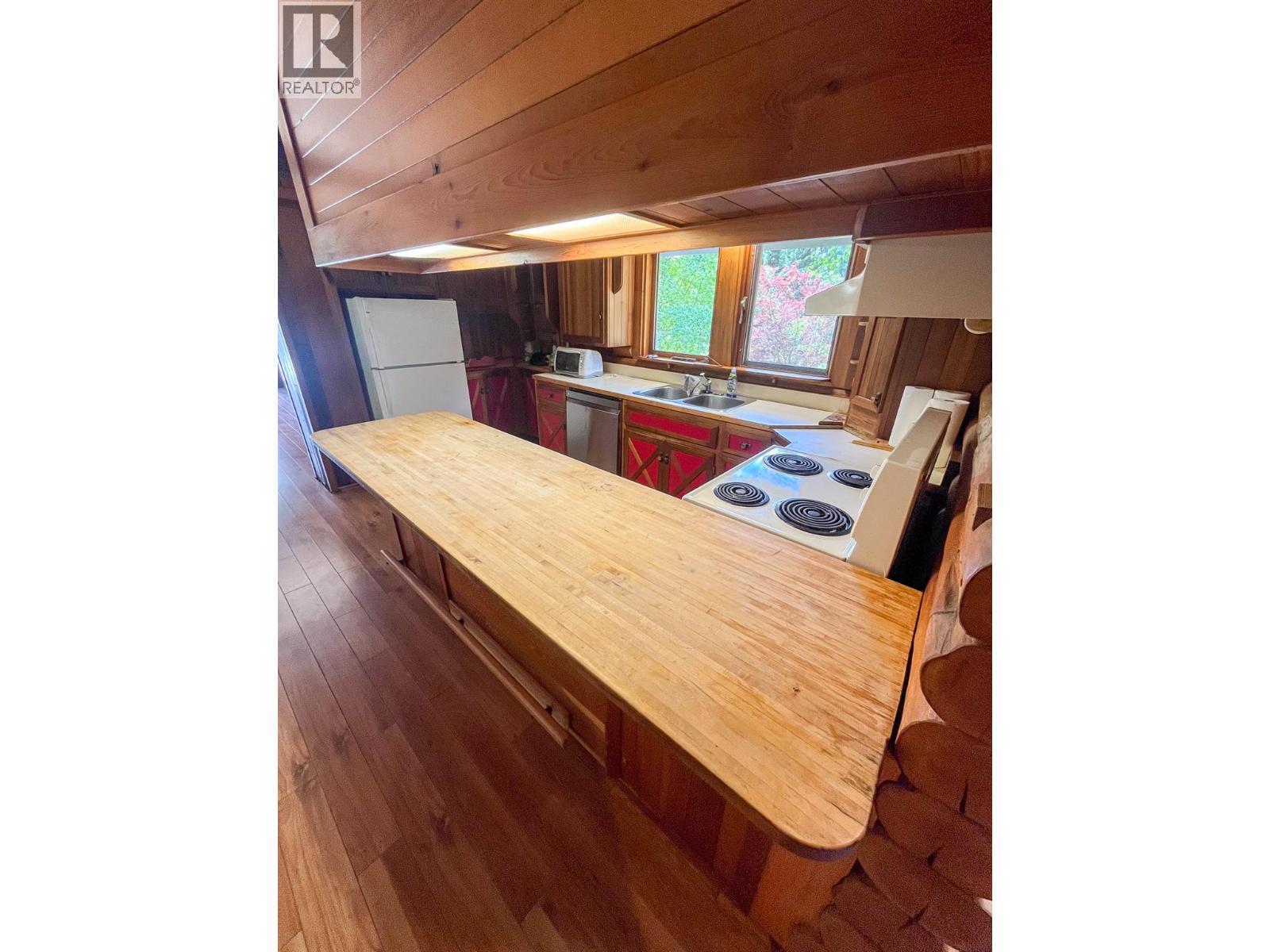 3026 Upper Slocan Park Road, Slocan Park, British Columbia  V0G 2E0 - Photo 20 - 10380713