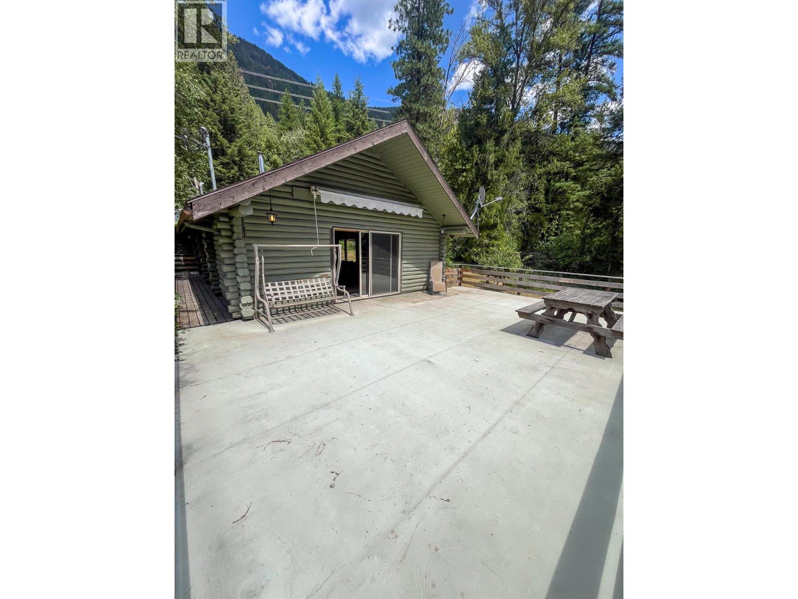 3026 Upper Slocan Park Road, Slocan Park, British Columbia  V0G 2E0 - Photo 29 - 10380713