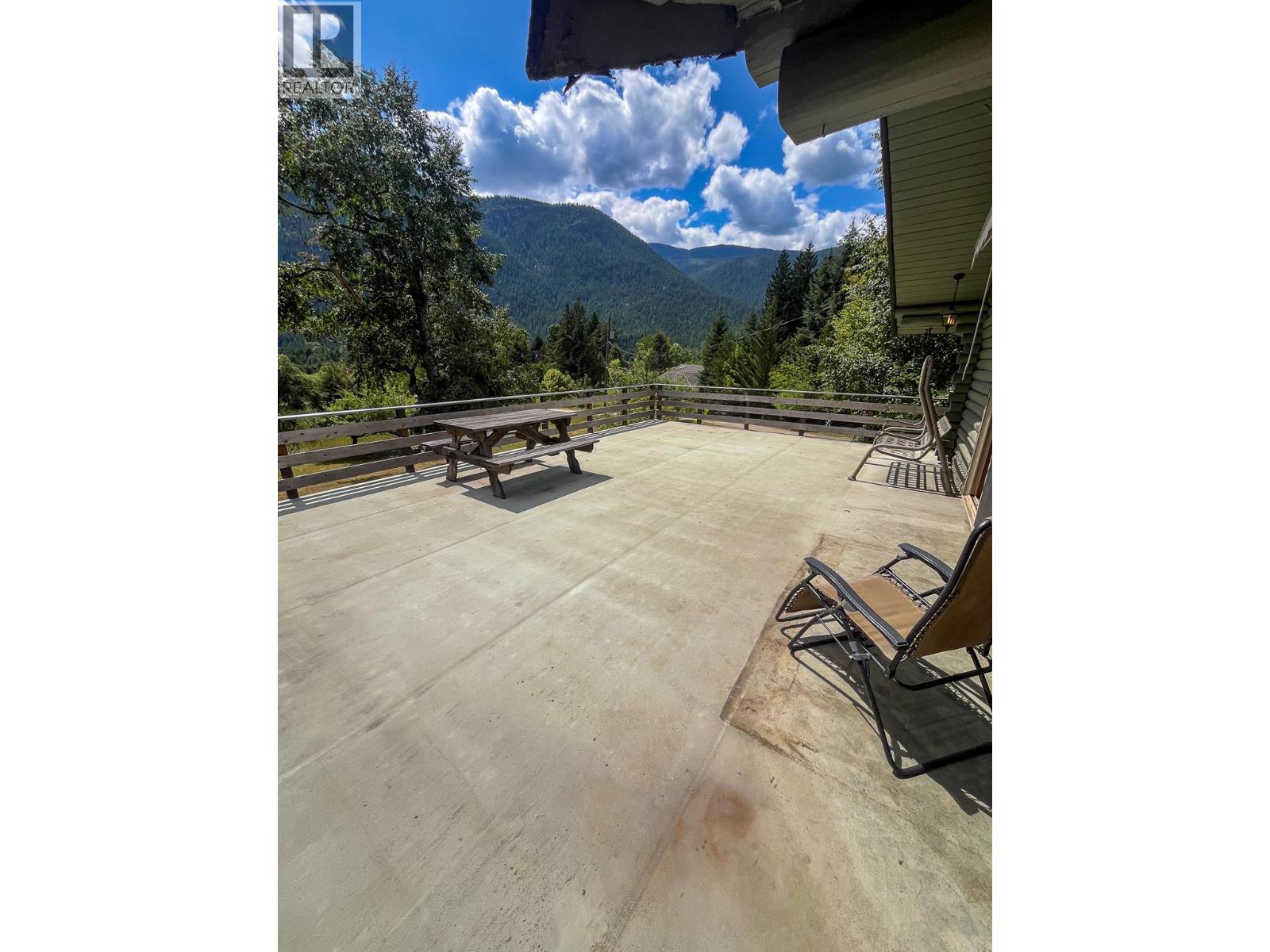 3026 Upper Slocan Park Road, Slocan Park, British Columbia  V0G 2E0 - Photo 31 - 10380713