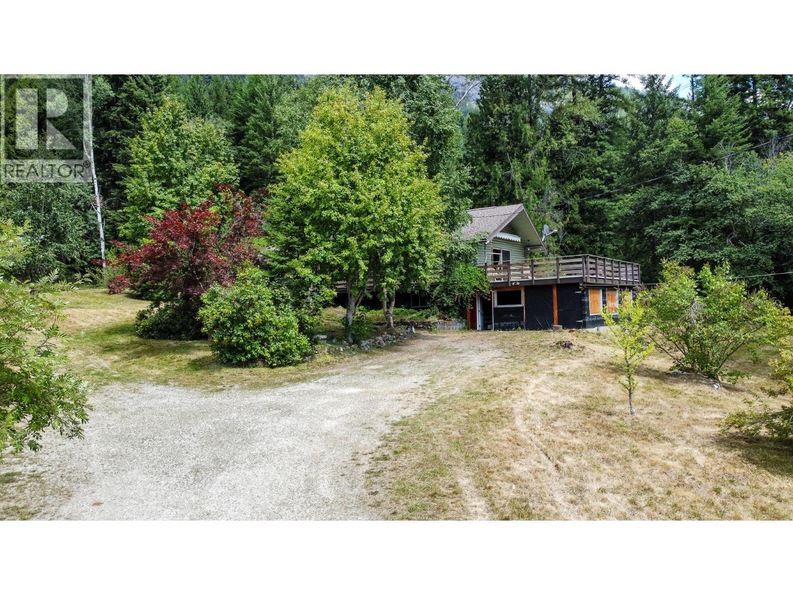 3026 Upper Slocan Park Road, Slocan Park, British Columbia  V0G 2E0 - Photo 4 - 10380713
