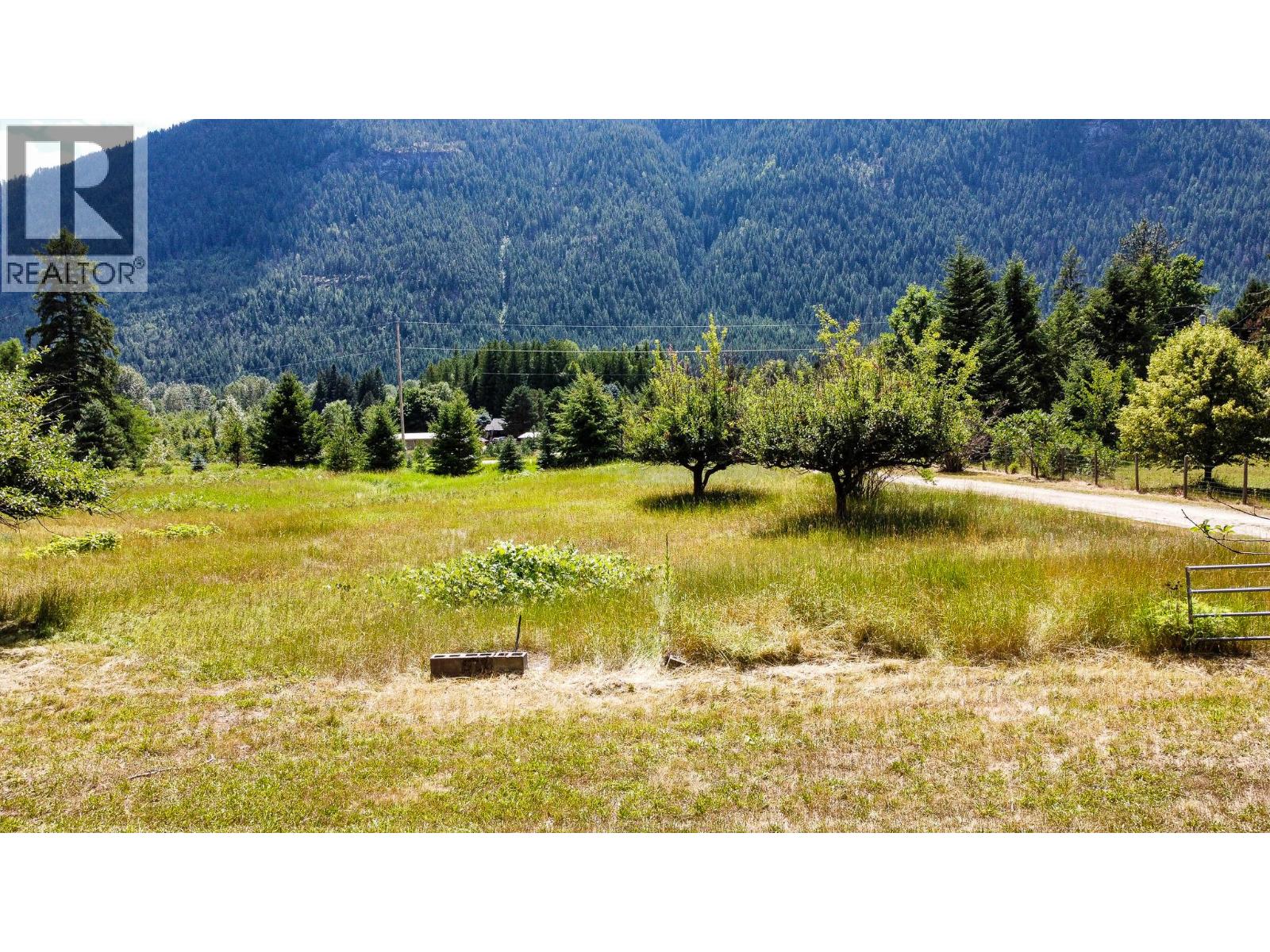 3026 Upper Slocan Park Road, Slocan Park, British Columbia  V0G 2E0 - Photo 60 - 10380713