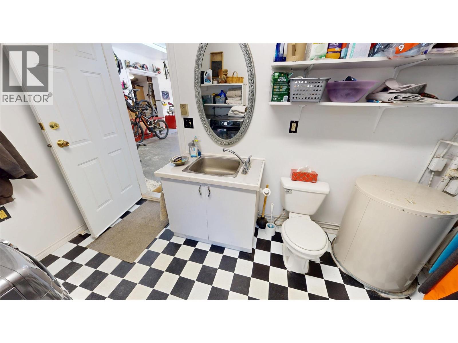 16317 Cedar Road, Crawford Bay, British Columbia  V0B 1E0 - Photo 39 - 10377510