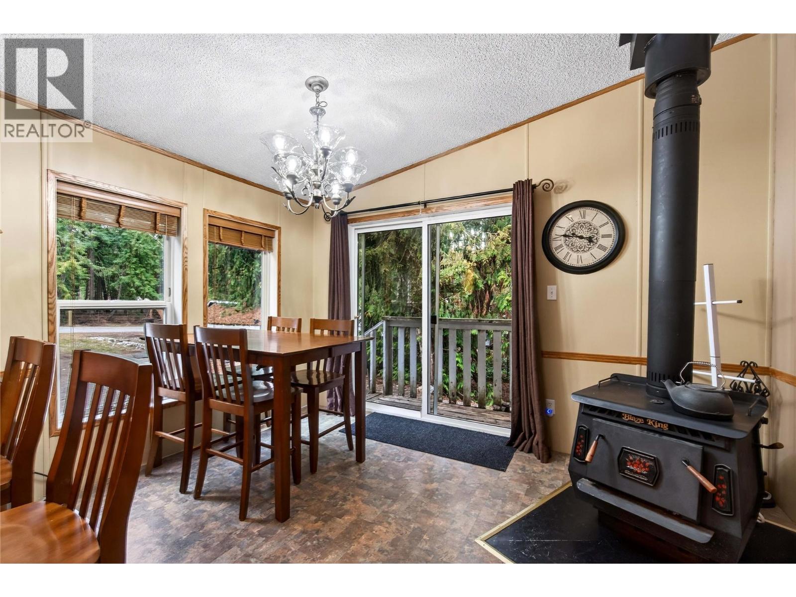 19 West Poirier Road, Mara, British Columbia  V0E 2K0 - Photo 14 - 10380944