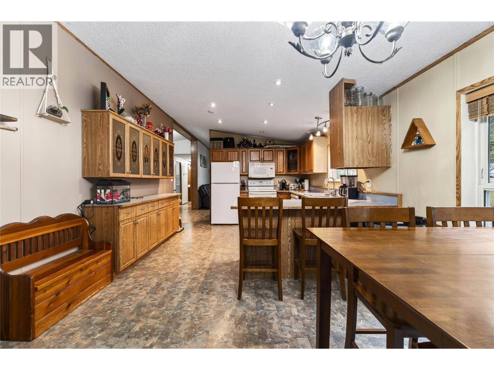 19 West Poirier Road, Mara, British Columbia  V0E 2K0 - Photo 16 - 10380944