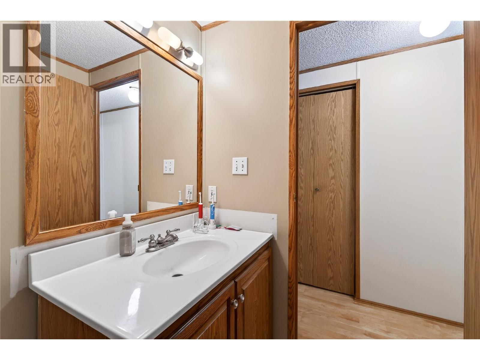 19 West Poirier Road, Mara, British Columbia  V0E 2K0 - Photo 28 - 10380944