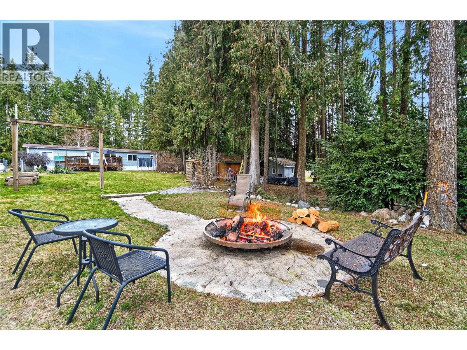 19 West Poirier Road, Mara, British Columbia  V0E 2K0 - Photo 45 - 10380944