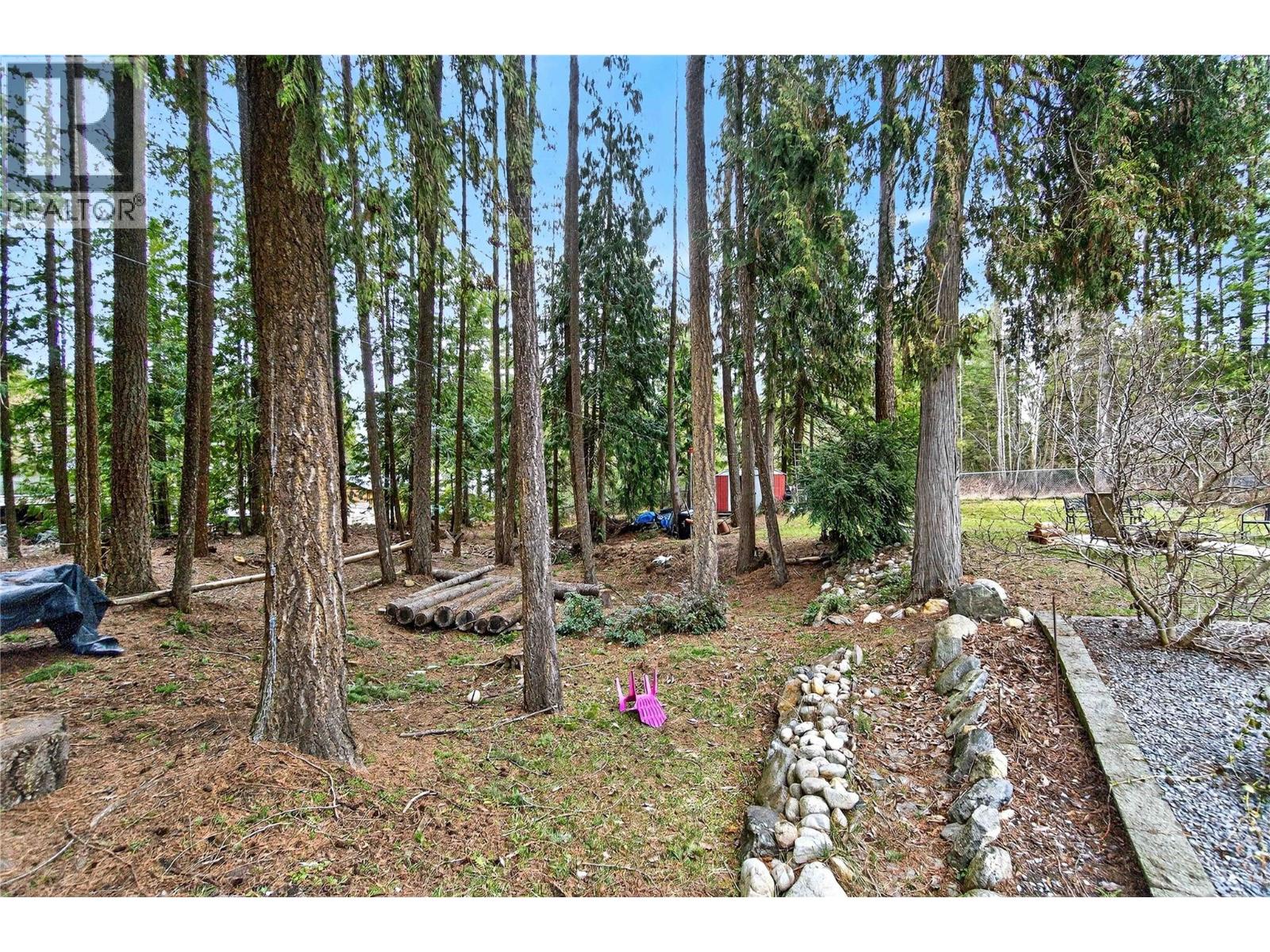 19 West Poirier Road, Mara, British Columbia  V0E 2K0 - Photo 51 - 10380944