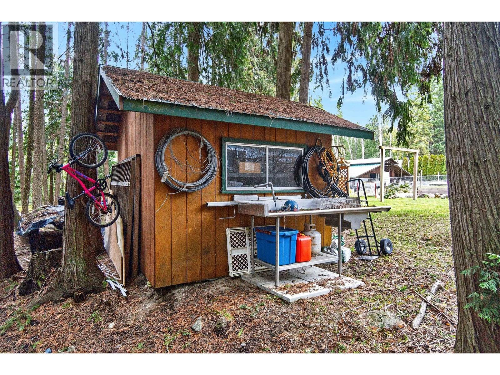 19 West Poirier Road, Mara, British Columbia  V0E 2K0 - Photo 53 - 10380944